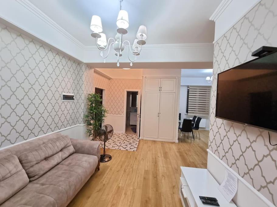 Grand Excelent New Ultra Central Apartments Chişinau Exteriör bild