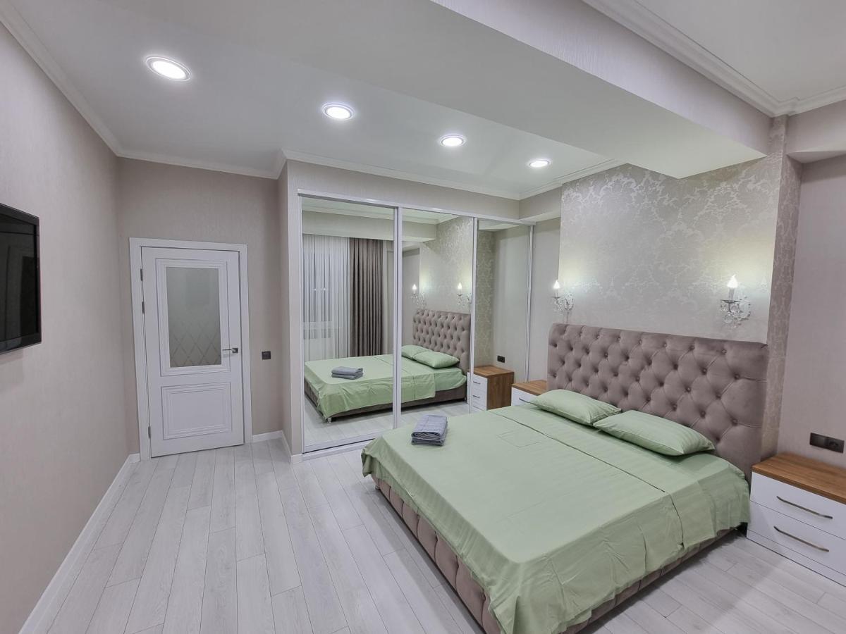 Grand Excelent New Ultra Central Apartments Chişinau Exteriör bild