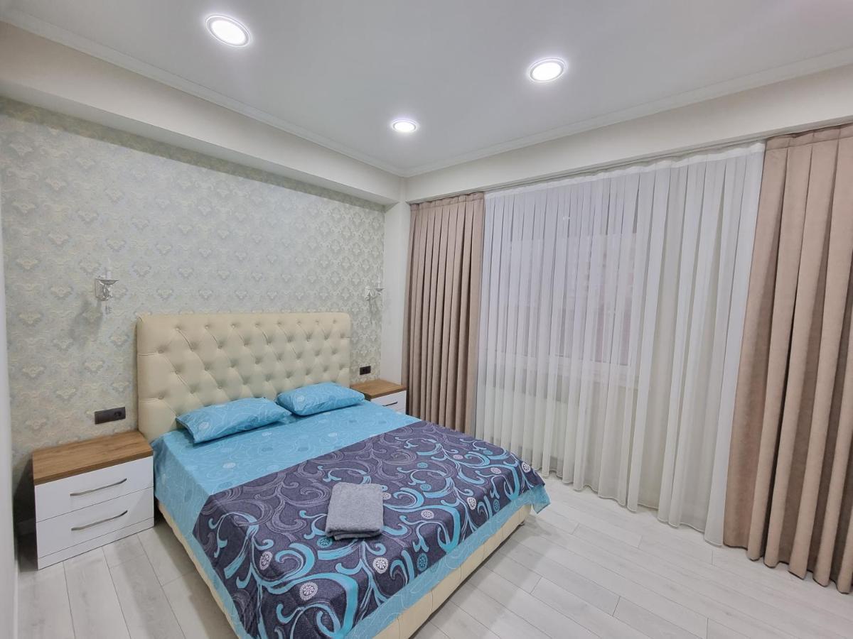 Grand Excelent New Ultra Central Apartments Chişinau Exteriör bild